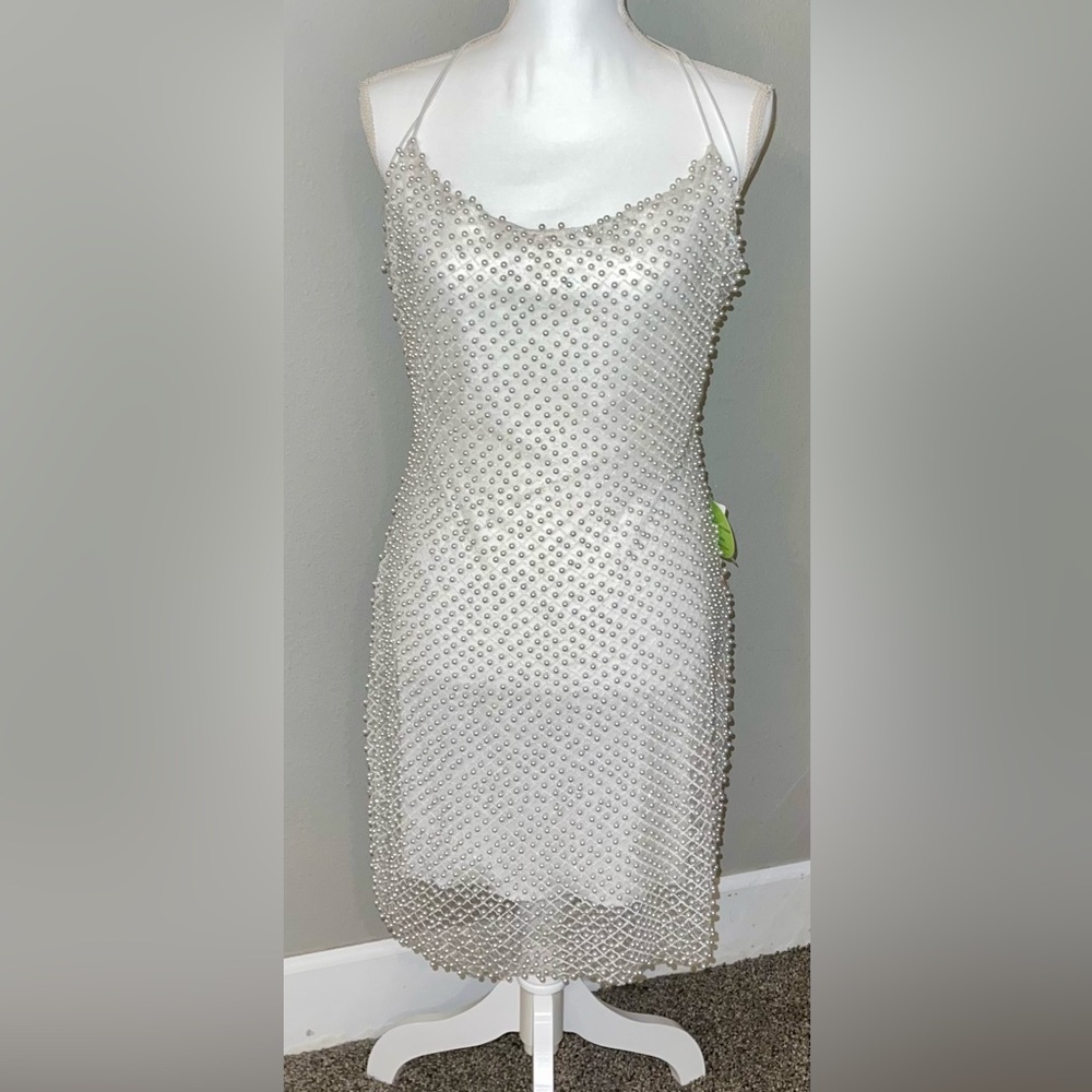 Windsor White Pearl-Embellished Bodycon Dress